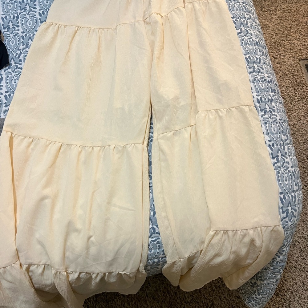 SHEIN Light Cream Tiered Skirt